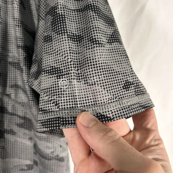 Spyder Swim Shirt Men's XL Grey Short Sleeve Crew Neck 30 SPF Rash Guard - Picture 7 of 11